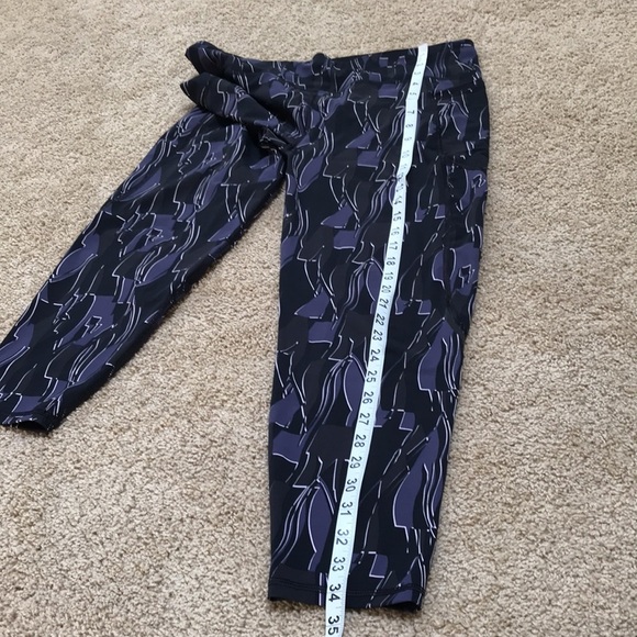 Sweaty Betty XXl zero gravity 7/8 length leggings. - Picture 6 of 11